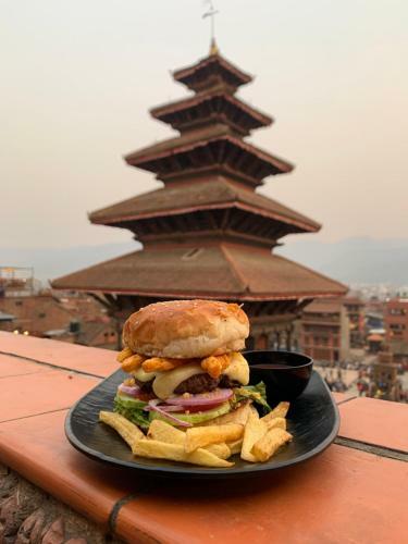 Hotel Empire & Rooftop Restaurant