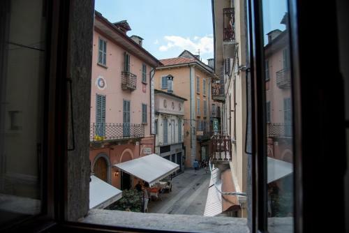 Hostal Dimora Domese