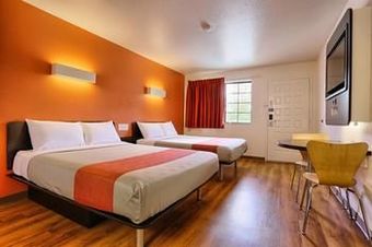 Motel 6 Petaluma