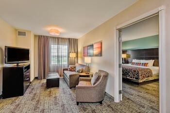Hotel Staybridge Suites Bismarck