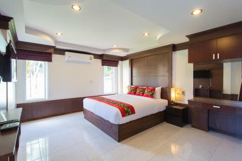 Baan Intira Pool Villa