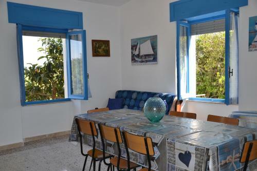 Casa Indipendente Immersa Nel Verde Con Vista Mare
