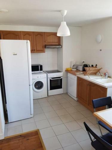 Apartamento Reims Avenue de Paris Proche Centre 4 Couchages