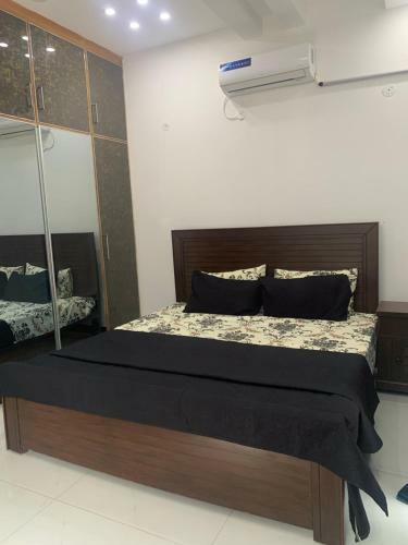 Villa Entire Three 3 Bedroom Full House In Dha Phase 6