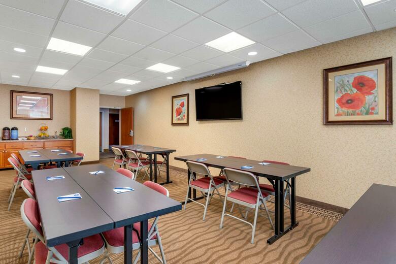 Hotel Comfort Suites Eugene