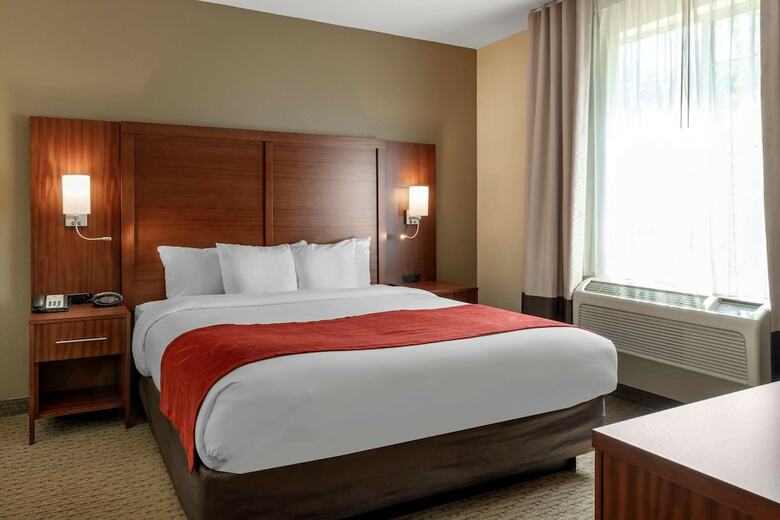 Hotel Comfort Suites Eugene