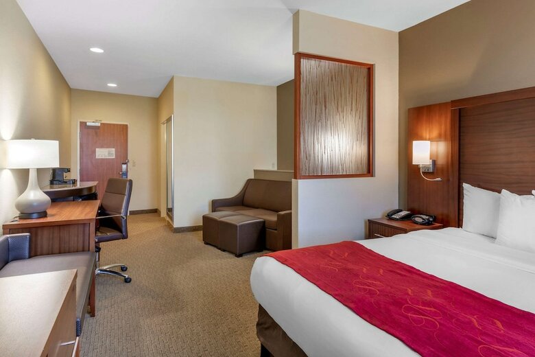 Hotel Comfort Suites Eugene
