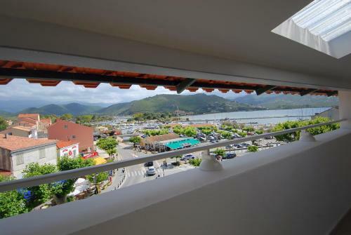 Apartamento T3 Plein Centre de St Florent