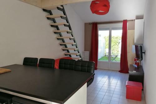 Apartamento Nice 23 M2 With Garden At 950m From The Beach