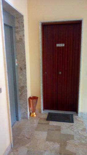 B&B 5 Int 5 A Enna Kore