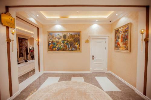 Silk Road Empire Hotel
