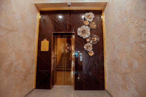 Silk Road Empire Hotel