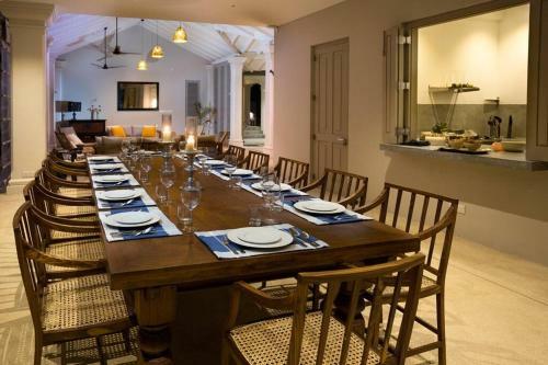 Nilwella Palms - Fabulous Beachfront Villa
