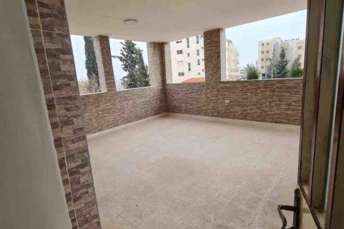 Cozy 2 Br Apartment Near Asu Circle Abu Nuseir