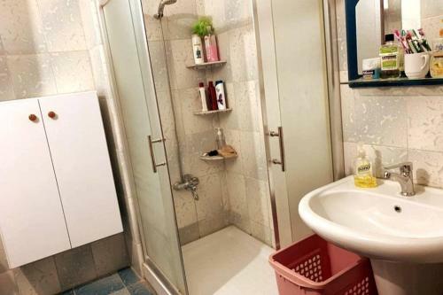 Cozy 2 Br Apartment Near Asu Circle Abu Nuseir