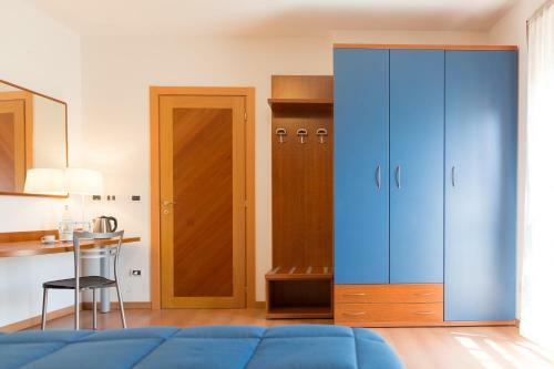 Divian Apartments
