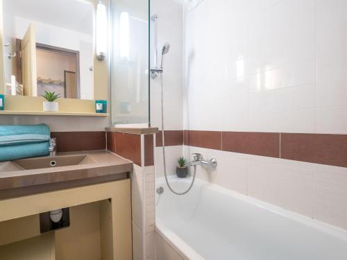 Apartment Village Cap Est�rel - Le Village-56