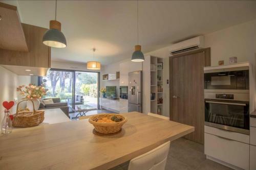 Apartamento Sublime T2 With Garden-terrace-wifi And Clim