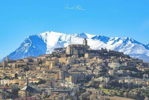 Apartamento Marcheamore - Il Passaggio Segreto, Luxury Loft With Private Courtyard