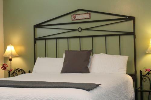 El Rancho Motel