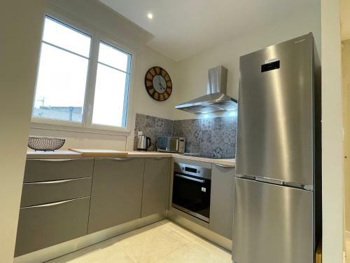 Apartamento Rare 4 �toiles, Clim, Vue Port D�co Chaleureuse.