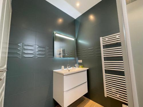 Apartamento Rare 4 �toiles, Clim, Vue Port D�co Chaleureuse.