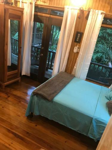 Hostal B&n