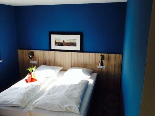 Hotel Dock1
