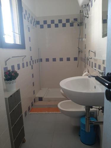 Hostal Villa Holis