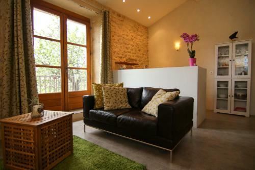 Mas de La Rivoire B&B