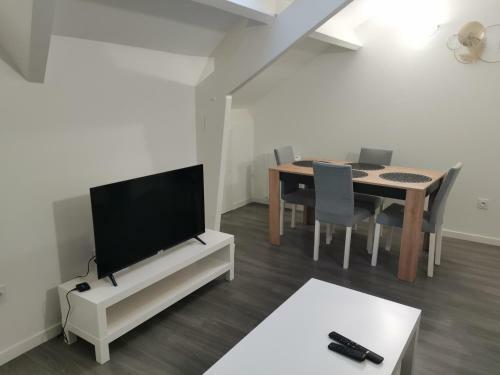 Apartamento Viry Chatillon : Superbe F2 En R�sidence. L6