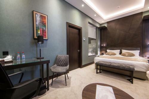 Pure Boutique Hotel