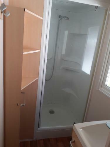 Le Bungalow Ensoleill� � Mandelieu La Napoule