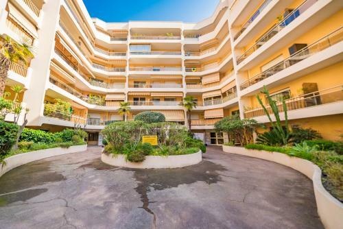Apartamento 50m From Monaco, Grimaldi Forum, Larvotto Beach