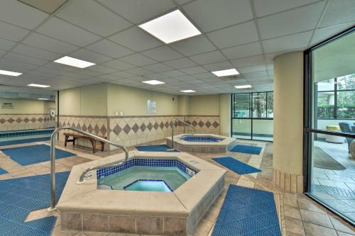 Apartamento Top Floor Condo With Resort-style Amenities!