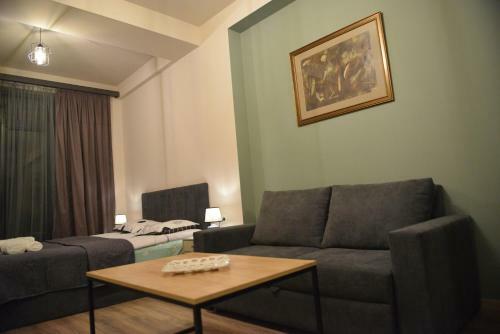 Homely Apartments