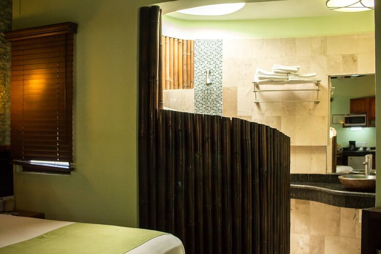 Hotel Cocos Cabanas