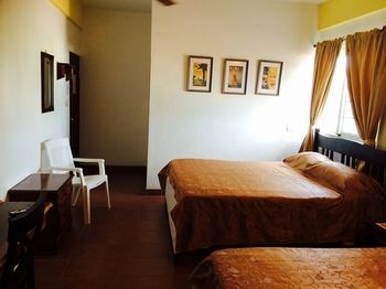 Easy Inn Hotel