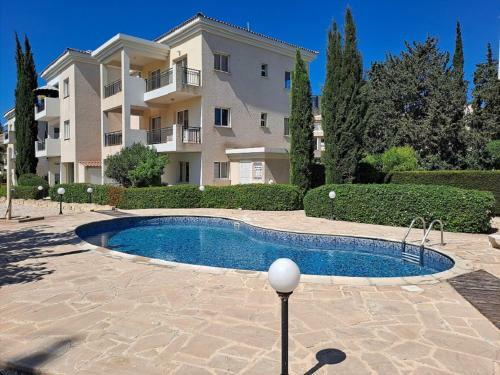The Well-equipped Luxury Apartment Paphos Riviera