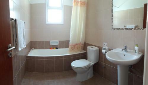 The Well-equipped Luxury Apartment Paphos Riviera
