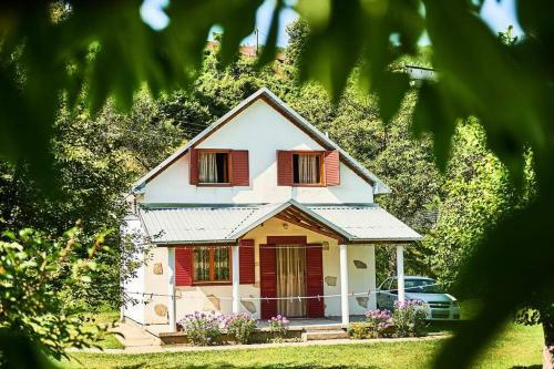 Guest House Nikolic - Andrijevica, Montenegro