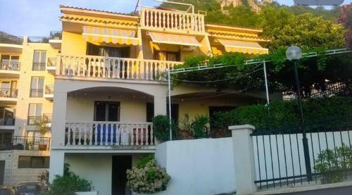 Apartments Nikoleta