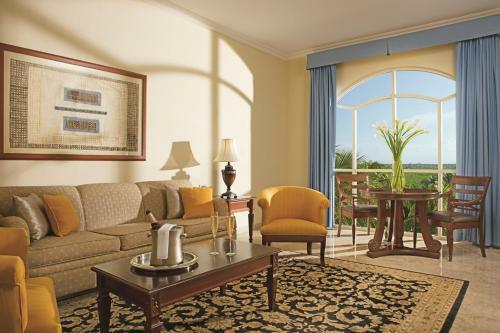 Hotel Secrets Capri Riviera Cancun All Inclusive -adults Only