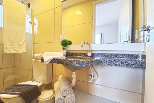 Apartamento Sofisticado Em Porto Das Dunas Por Carpediem