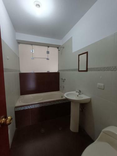 Hostal Edificio Santa Rosa