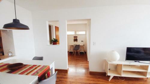 Apartamento Departamento C�ntrico Con Vista Al Lago