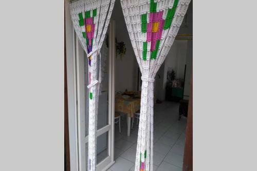 Apartamento Cheerful 2 Bedroom Sea View House