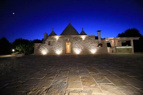 Villa Trullo Mil� With Pool