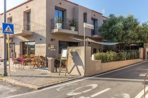 Apartamento Petra Sarda