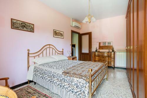 Villa Ciraldo In Monferrato With Garden
